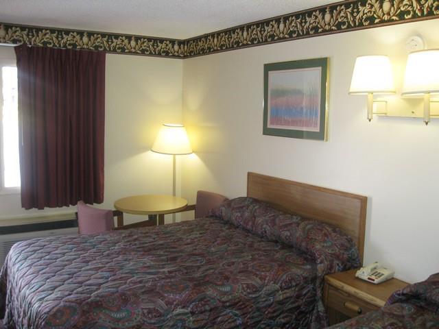 Passport Inn Perry Phòng bức ảnh